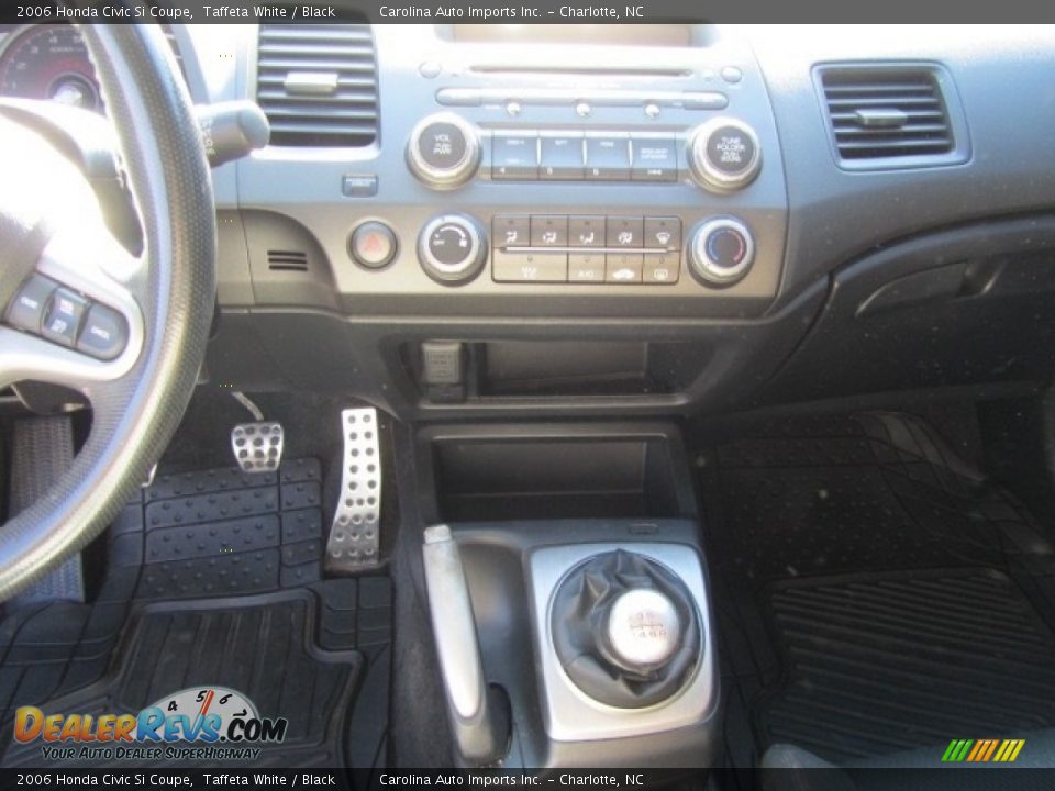 2006 Honda Civic Si Coupe Taffeta White / Black Photo #17