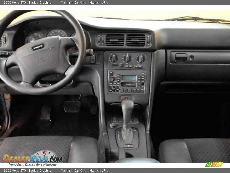 2000 Volvo S70 Black / Graphite Photo #8