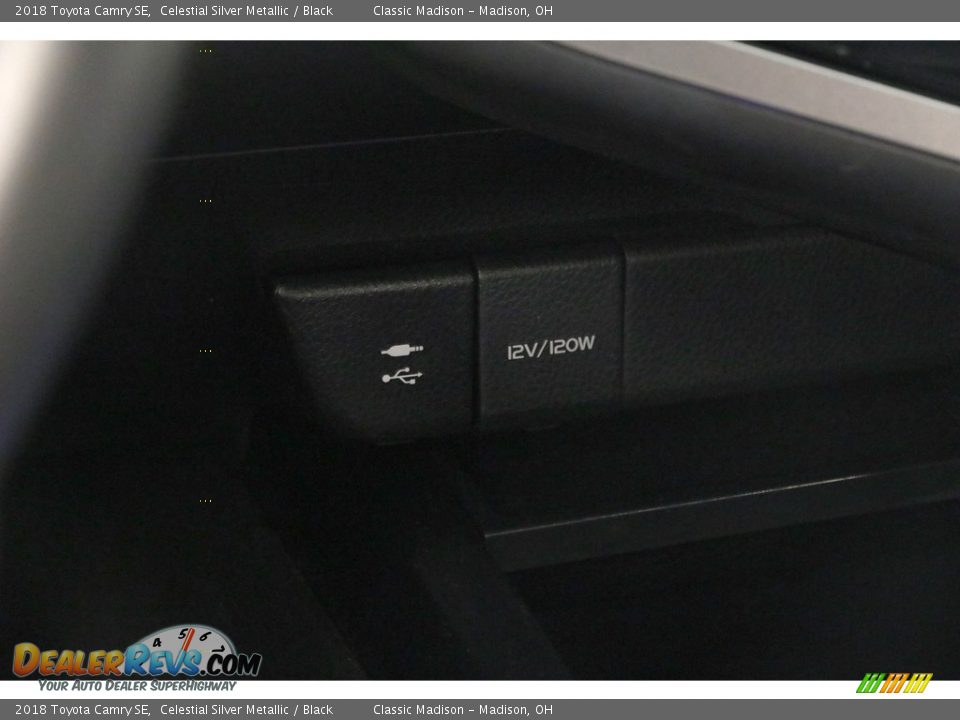 2018 Toyota Camry SE Celestial Silver Metallic / Black Photo #16