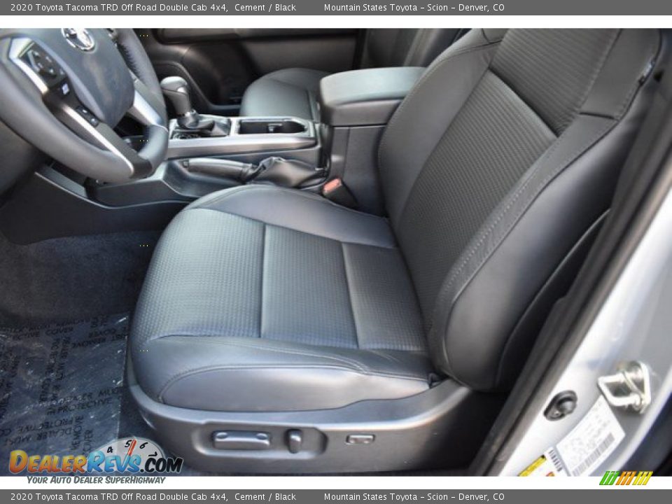 Front Seat of 2020 Toyota Tacoma TRD Off Road Double Cab 4x4 Photo #6