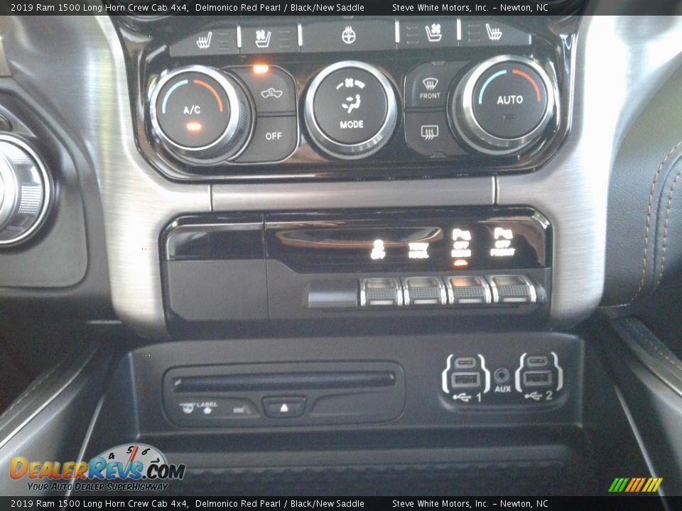 2019 Ram 1500 Long Horn Crew Cab 4x4 Delmonico Red Pearl / Black/New Saddle Photo #30