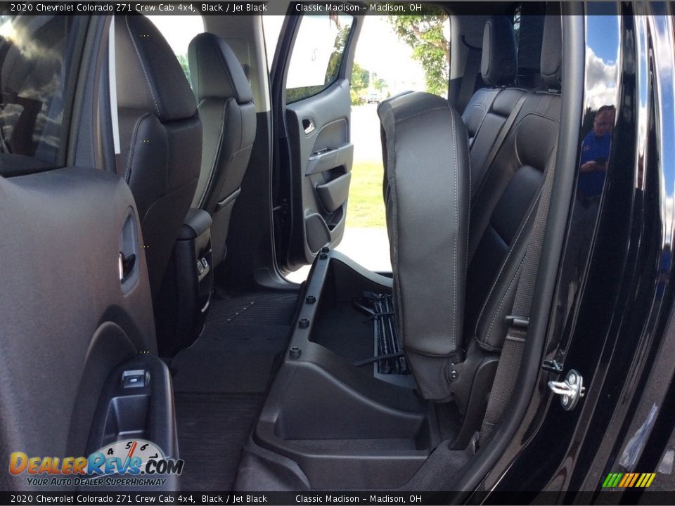 Rear Seat of 2020 Chevrolet Colorado Z71 Crew Cab 4x4 Photo #23