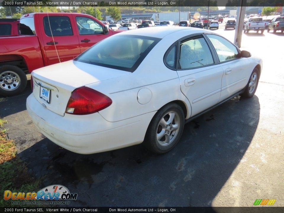 2003 Ford Taurus SES Vibrant White / Dark Charcoal Photo #15