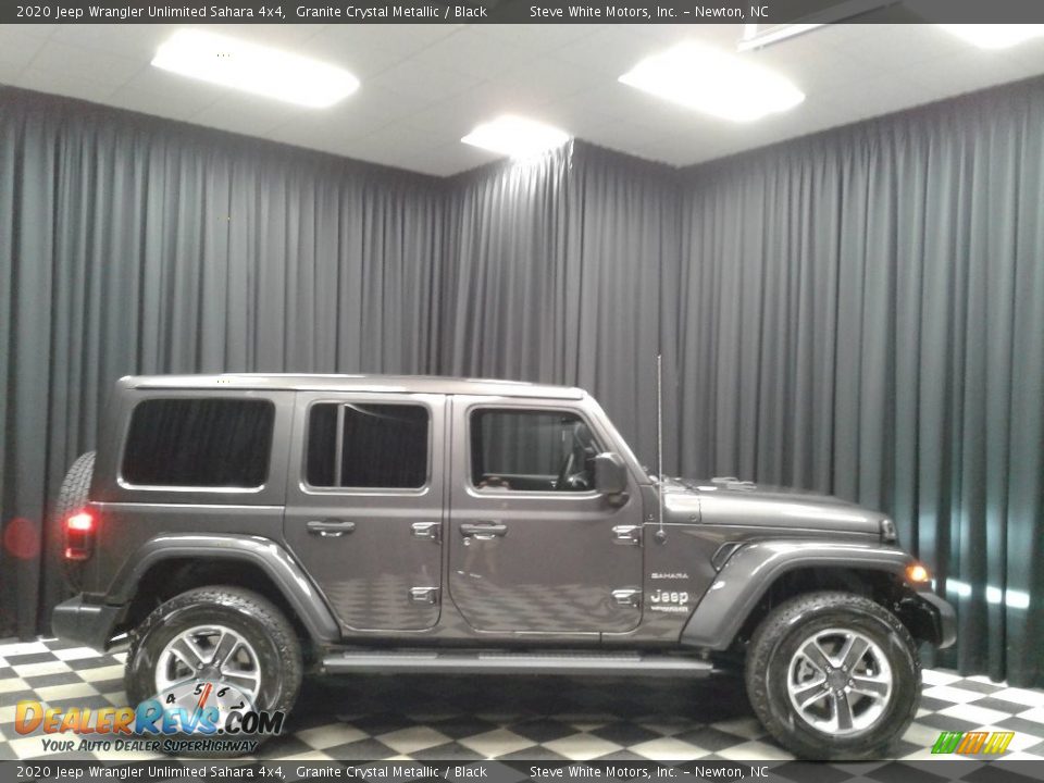 2020 Jeep Wrangler Unlimited Sahara 4x4 Granite Crystal Metallic / Black Photo #5
