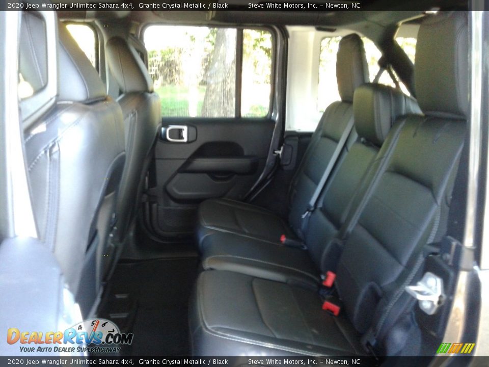2020 Jeep Wrangler Unlimited Sahara 4x4 Granite Crystal Metallic / Black Photo #11