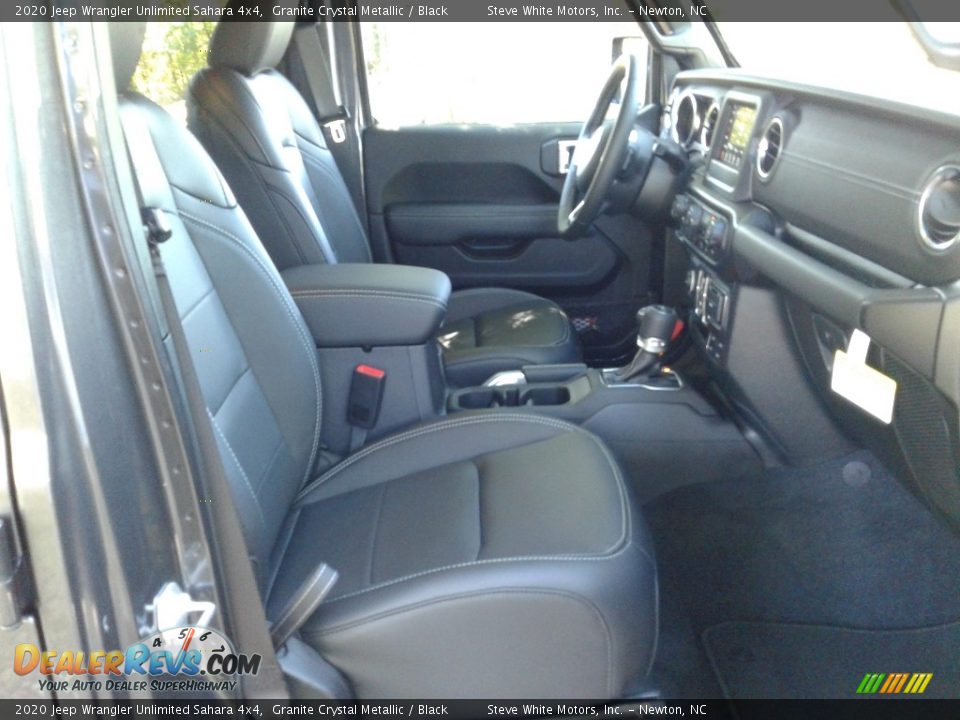 2020 Jeep Wrangler Unlimited Sahara 4x4 Granite Crystal Metallic / Black Photo #15