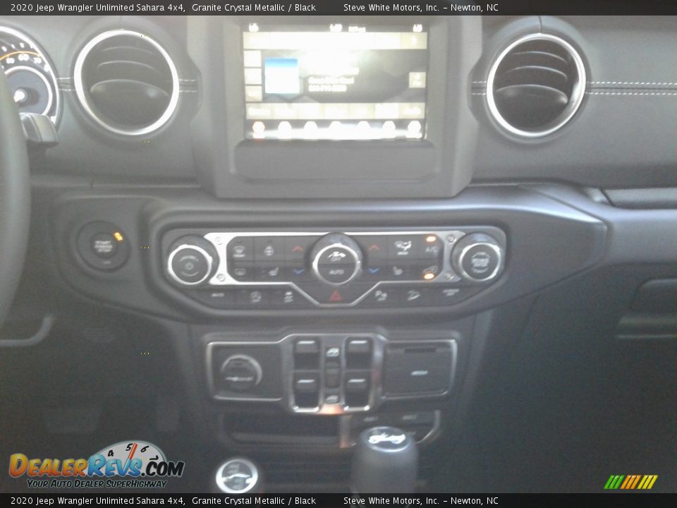2020 Jeep Wrangler Unlimited Sahara 4x4 Granite Crystal Metallic / Black Photo #20
