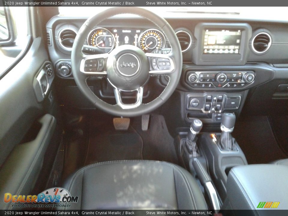 2020 Jeep Wrangler Unlimited Sahara 4x4 Granite Crystal Metallic / Black Photo #29