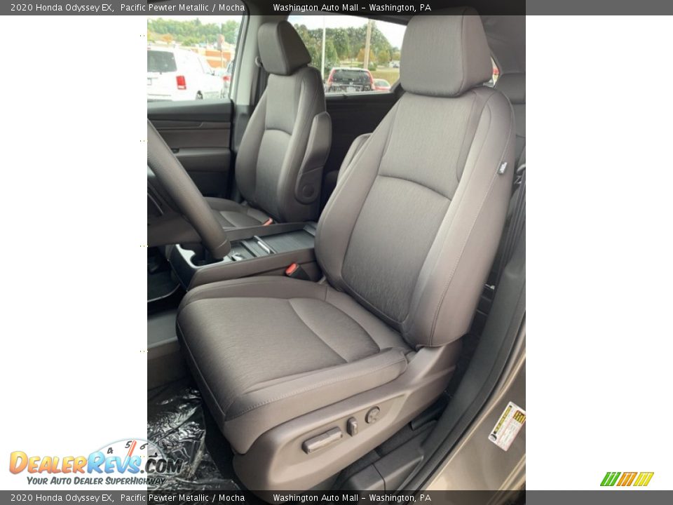 Front Seat of 2020 Honda Odyssey EX Photo #14