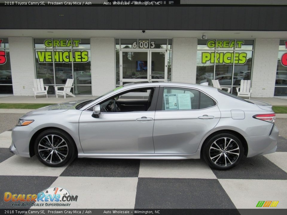 2018 Toyota Camry SE Predawn Gray Mica / Ash Photo #1
