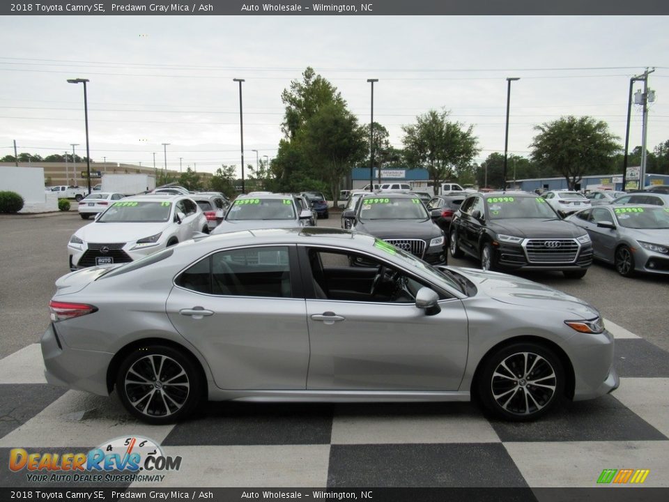 2018 Toyota Camry SE Predawn Gray Mica / Ash Photo #3