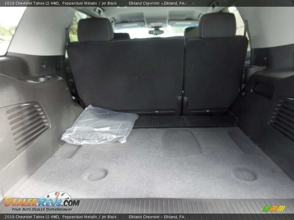 2019 Chevrolet Tahoe LS 4WD Pepperdust Metallic / Jet Black Photo #17