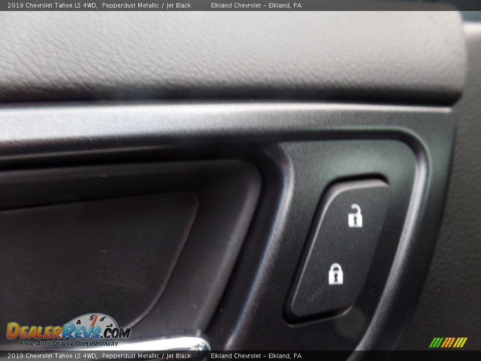 2019 Chevrolet Tahoe LS 4WD Pepperdust Metallic / Jet Black Photo #21