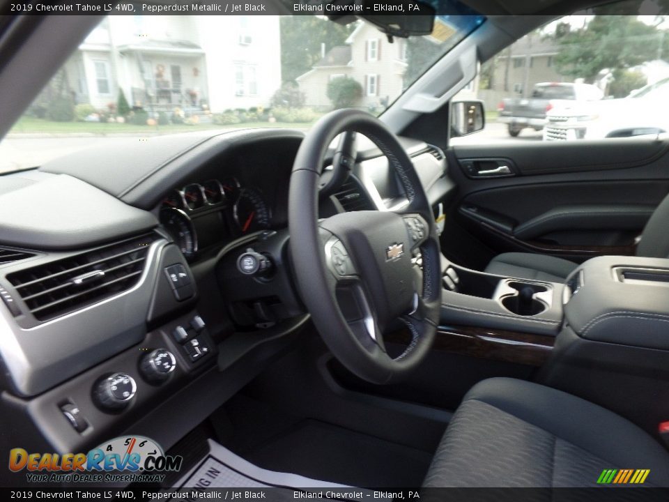 2019 Chevrolet Tahoe LS 4WD Pepperdust Metallic / Jet Black Photo #24
