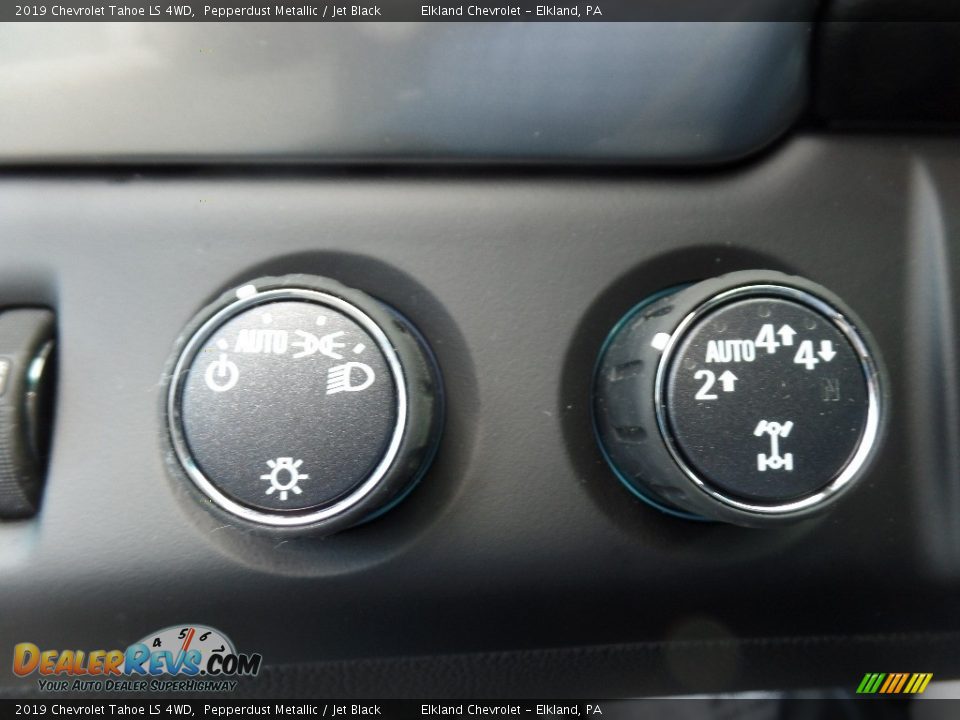 2019 Chevrolet Tahoe LS 4WD Pepperdust Metallic / Jet Black Photo #25