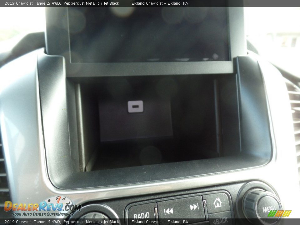 2019 Chevrolet Tahoe LS 4WD Pepperdust Metallic / Jet Black Photo #34