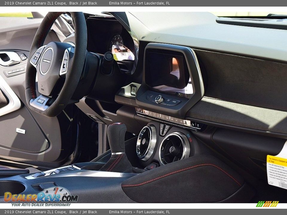 2019 Chevrolet Camaro ZL1 Coupe Black / Jet Black Photo #46