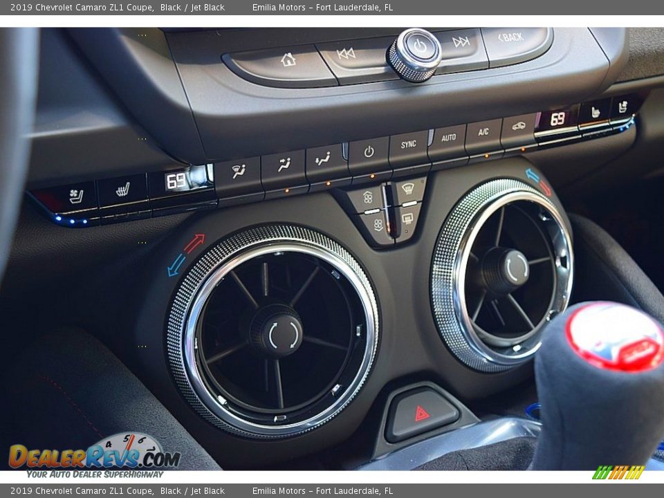 Controls of 2019 Chevrolet Camaro ZL1 Coupe Photo #66