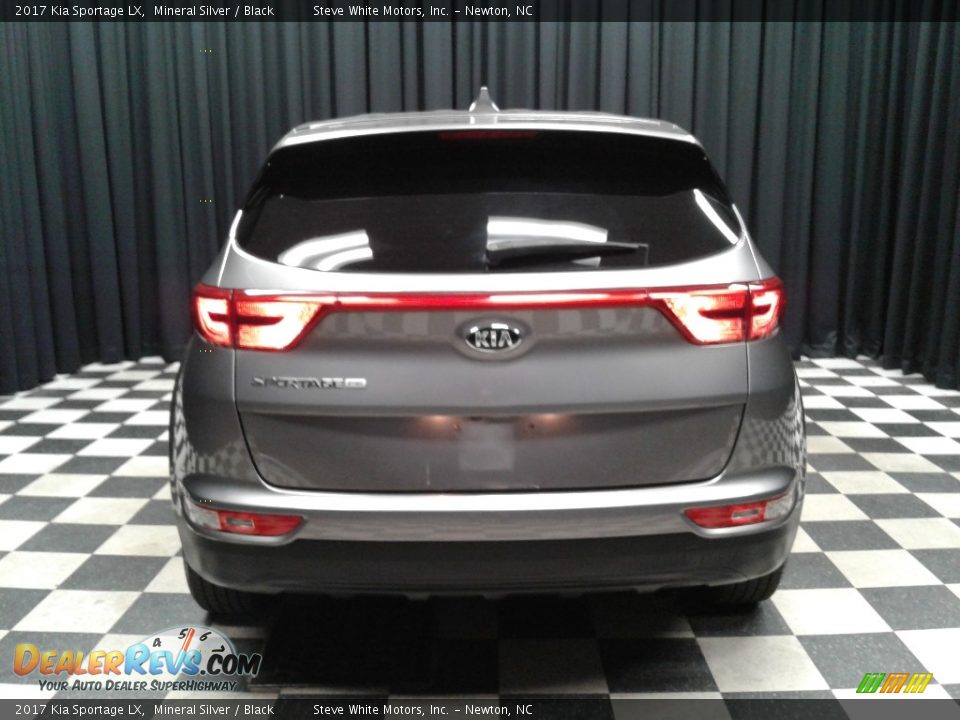 2017 Kia Sportage LX Mineral Silver / Black Photo #7