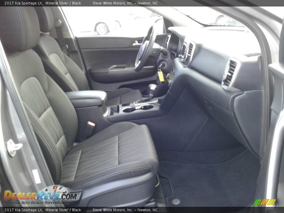 2017 Kia Sportage LX Mineral Silver / Black Photo #14