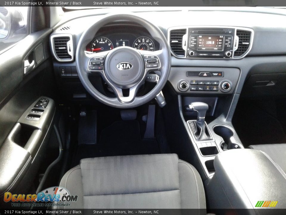 2017 Kia Sportage LX Mineral Silver / Black Photo #25