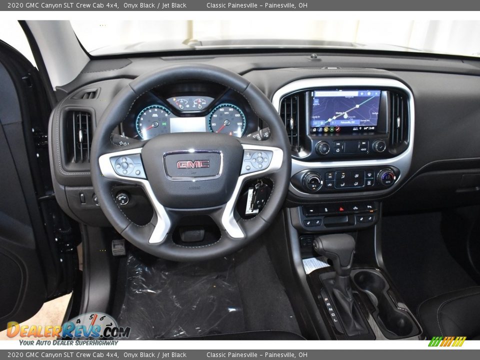 Dashboard of 2020 GMC Canyon SLT Crew Cab 4x4 Photo #8