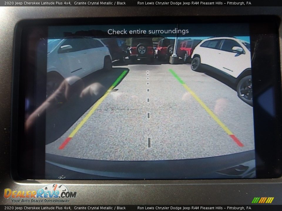 2020 Jeep Cherokee Latitude Plus 4x4 Granite Crystal Metallic / Black Photo #16