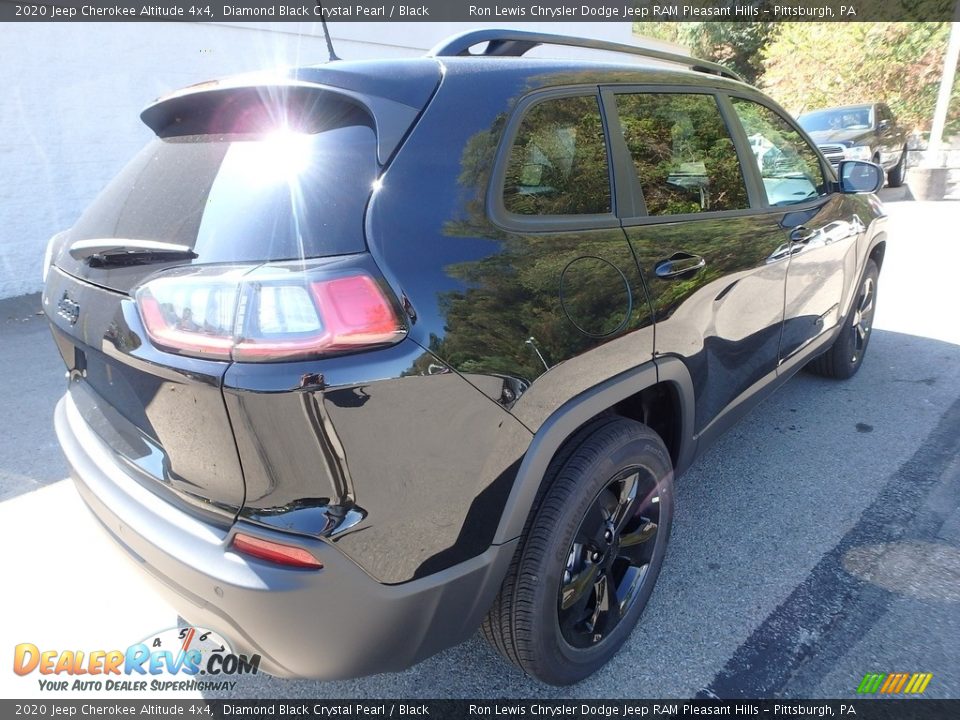 2020 Jeep Cherokee Altitude 4x4 Diamond Black Crystal Pearl / Black Photo #6