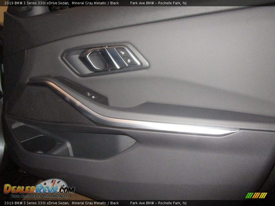 2019 BMW 3 Series 330i xDrive Sedan Mineral Gray Metallic / Black Photo #11