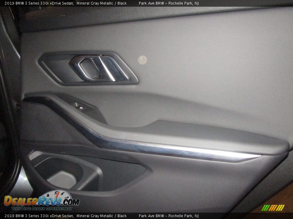 2019 BMW 3 Series 330i xDrive Sedan Mineral Gray Metallic / Black Photo #14