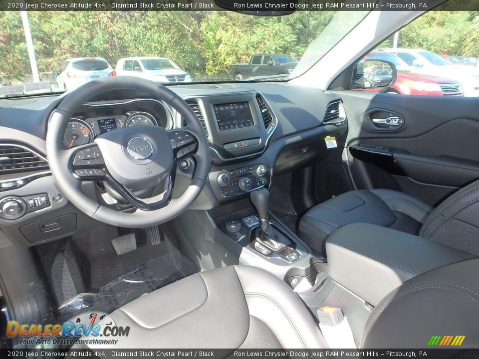 2020 Jeep Cherokee Altitude 4x4 Diamond Black Crystal Pearl / Black Photo #13