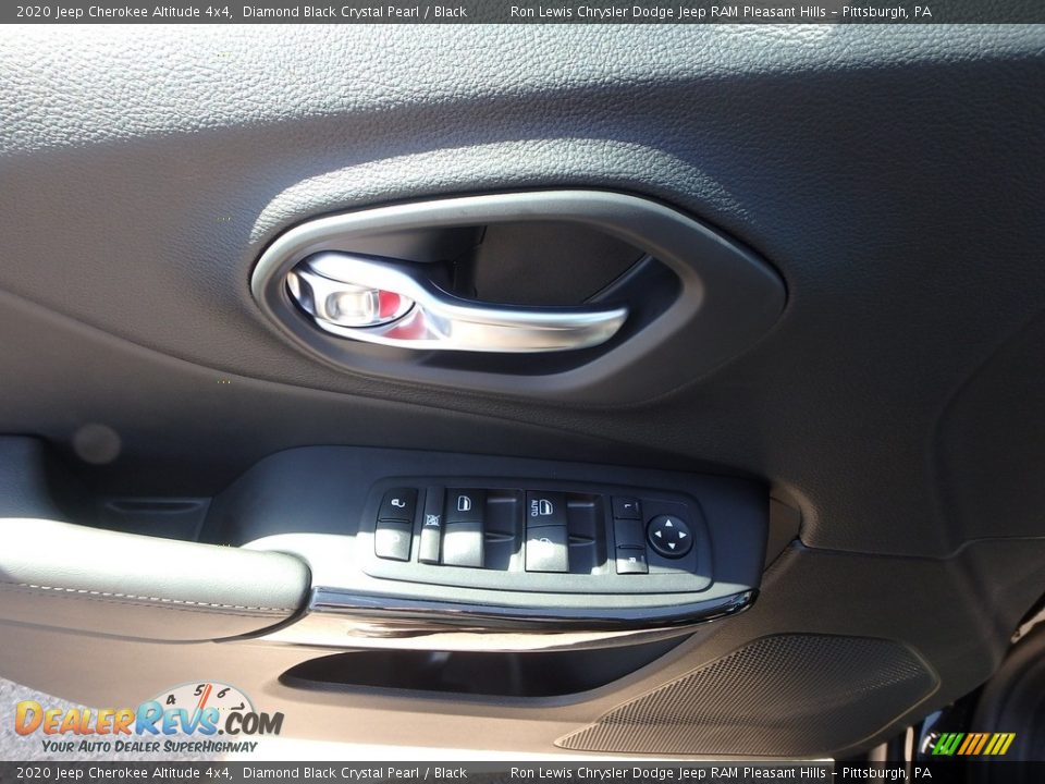 2020 Jeep Cherokee Altitude 4x4 Diamond Black Crystal Pearl / Black Photo #14