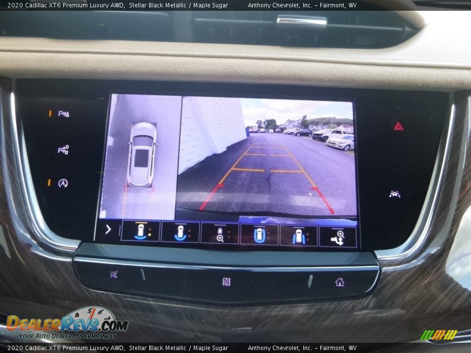 2020 Cadillac XT6 Premium Luxury AWD Stellar Black Metallic / Maple Sugar Photo #17