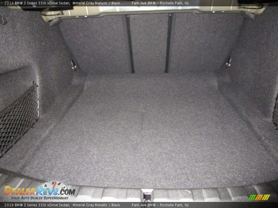 2019 BMW 3 Series 330i xDrive Sedan Mineral Gray Metallic / Black Photo #18