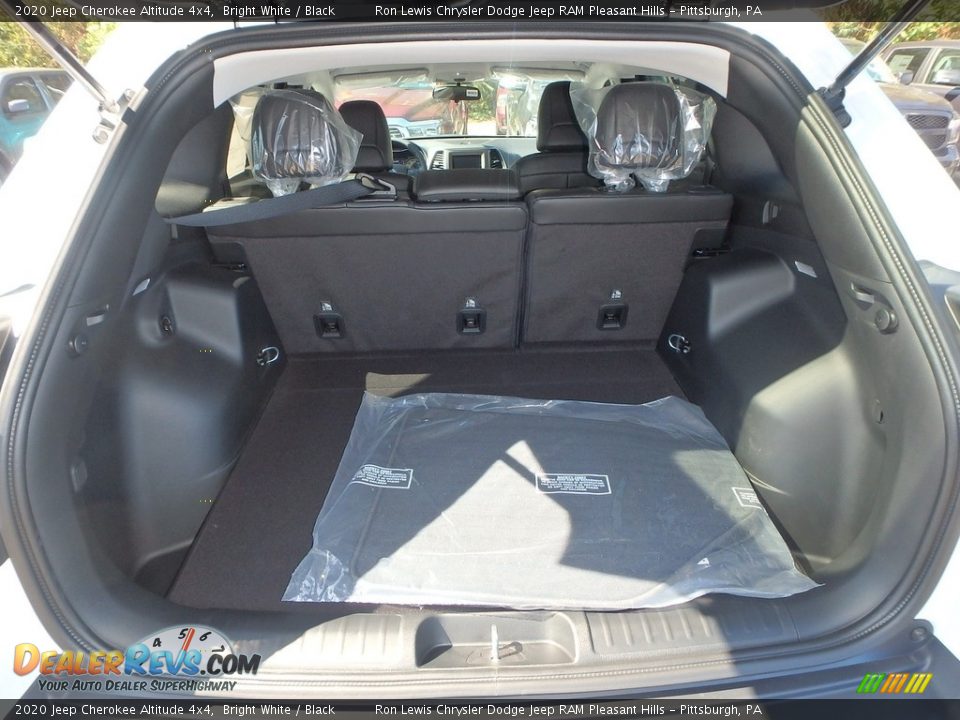 2020 Jeep Cherokee Altitude 4x4 Bright White / Black Photo #5