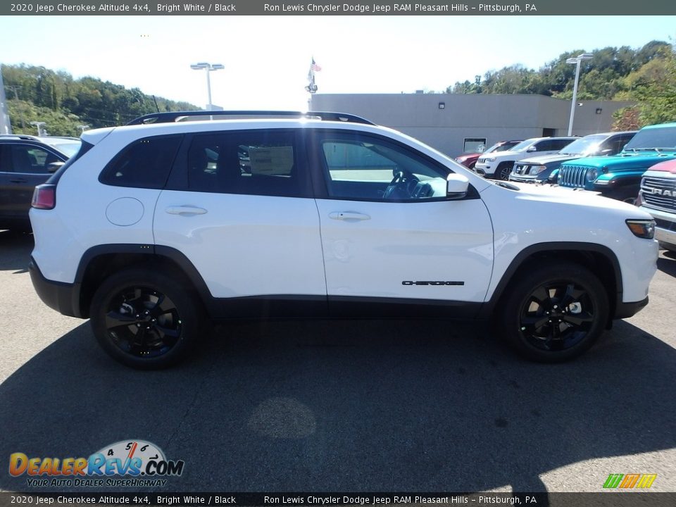 2020 Jeep Cherokee Altitude 4x4 Bright White / Black Photo #7