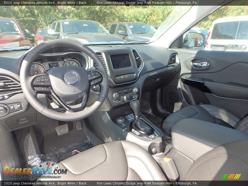 2020 Jeep Cherokee Altitude 4x4 Bright White / Black Photo #13