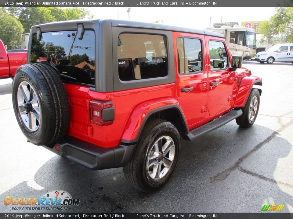 2019 Jeep Wrangler Unlimited Sahara 4x4 Firecracker Red / Black Photo #4