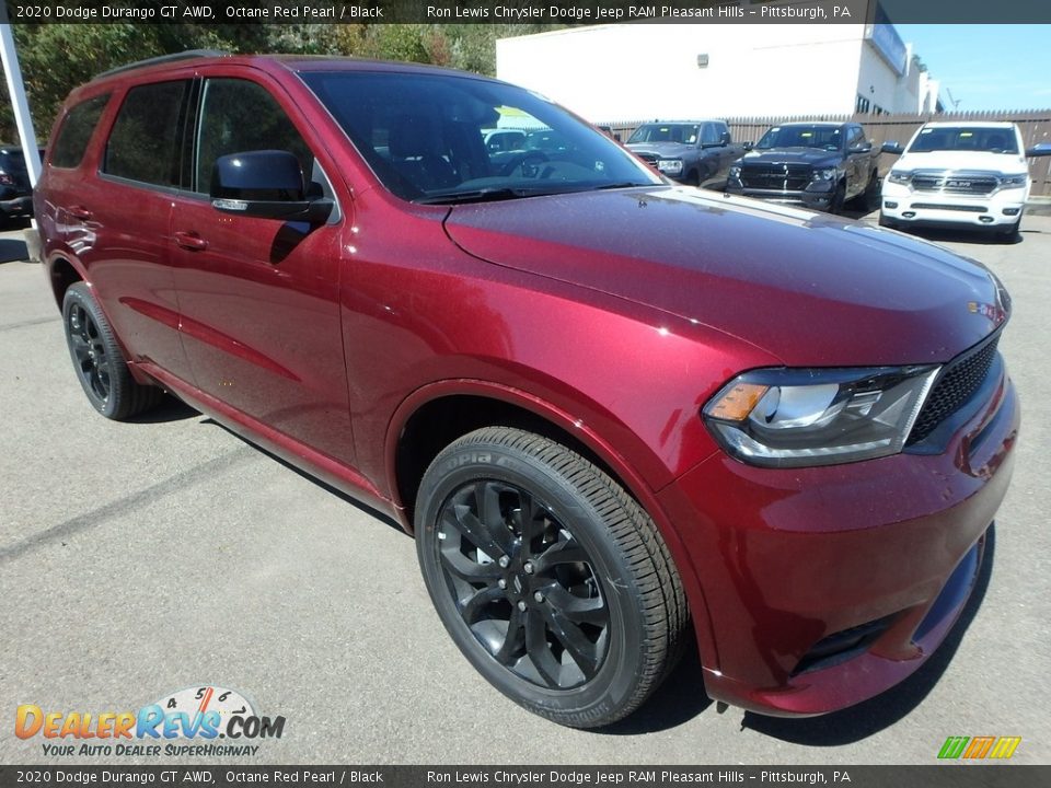 Front 3/4 View of 2020 Dodge Durango GT AWD Photo #8