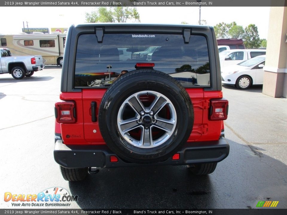 2019 Jeep Wrangler Unlimited Sahara 4x4 Firecracker Red / Black Photo #29