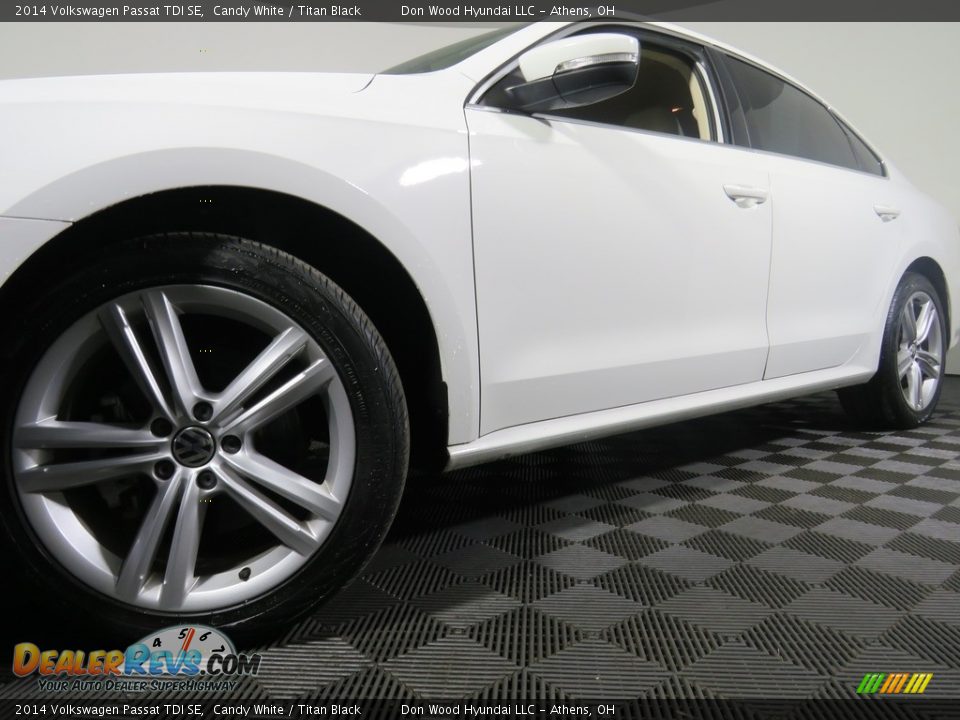 2014 Volkswagen Passat TDI SE Candy White / Titan Black Photo #7