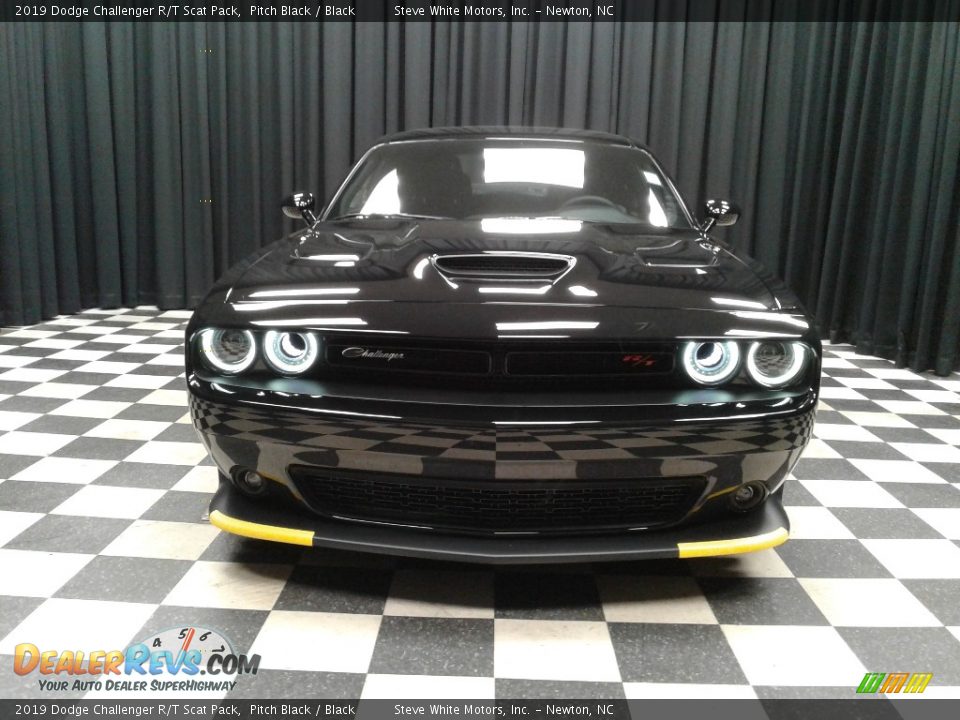 2019 Dodge Challenger R/T Scat Pack Pitch Black / Black Photo #3