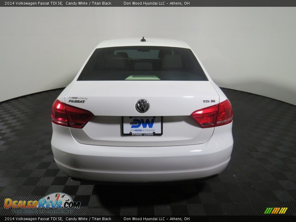 2014 Volkswagen Passat TDI SE Candy White / Titan Black Photo #10