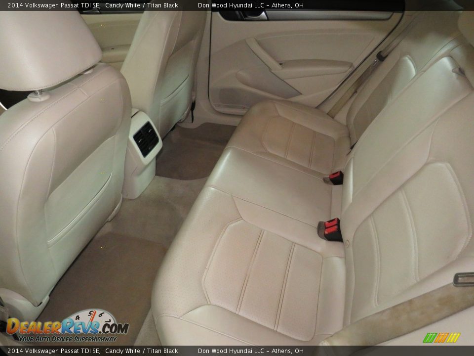 2014 Volkswagen Passat TDI SE Candy White / Titan Black Photo #20