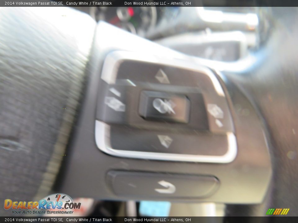 2014 Volkswagen Passat TDI SE Candy White / Titan Black Photo #34