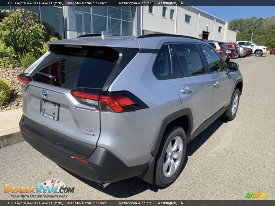 2019 Toyota RAV4 LE AWD Hybrid Silver Sky Metallic / Black Photo #17