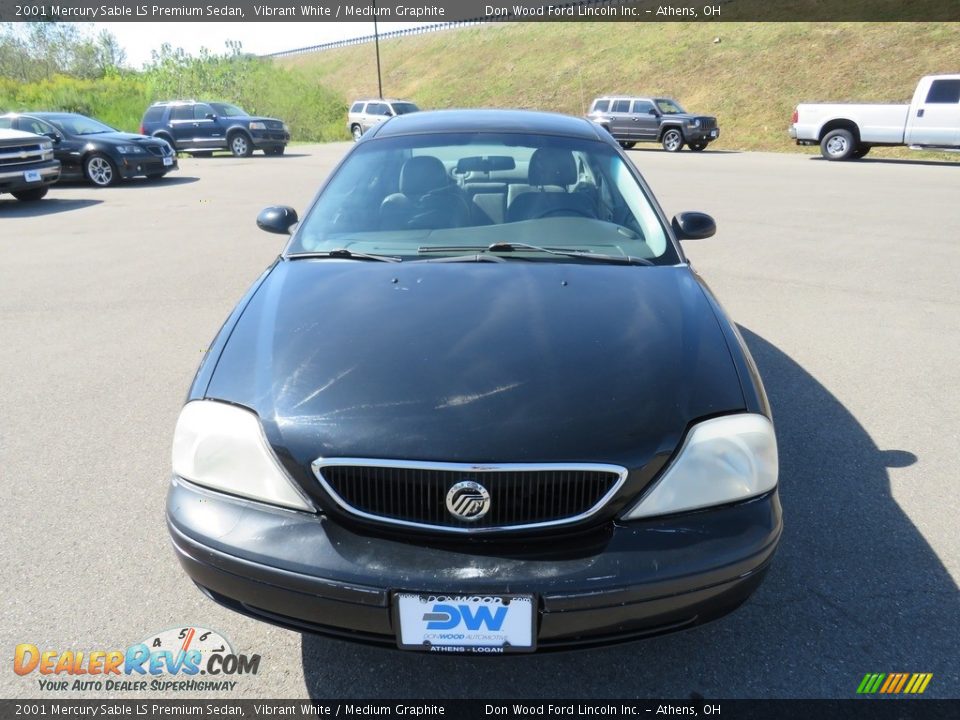 2001 Mercury Sable LS Premium Sedan Vibrant White / Medium Graphite Photo #2