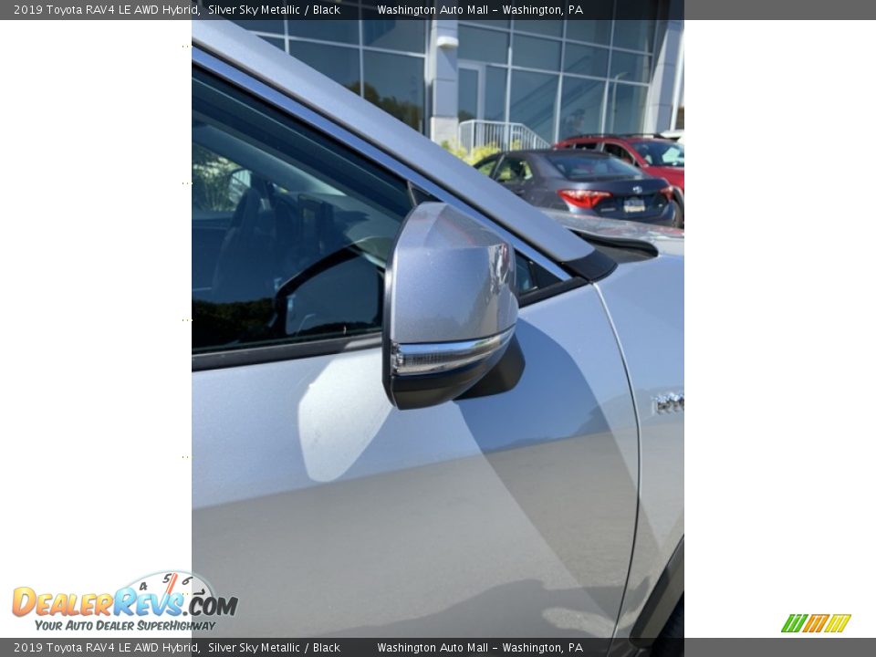 2019 Toyota RAV4 LE AWD Hybrid Silver Sky Metallic / Black Photo #28