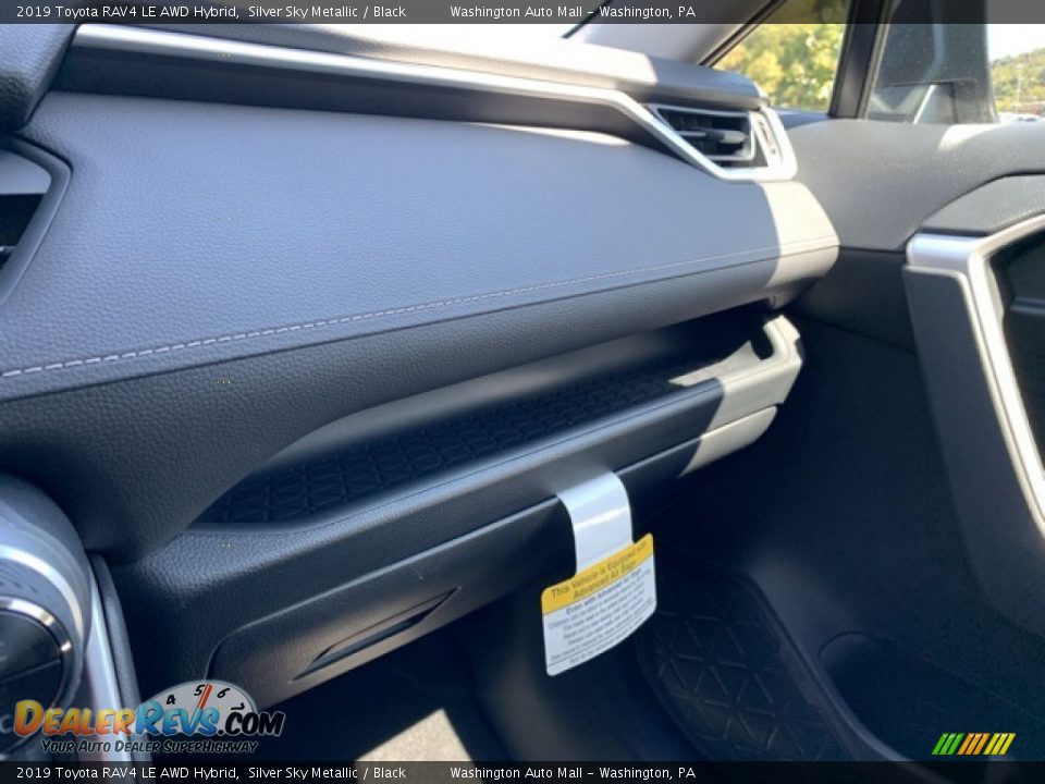 2019 Toyota RAV4 LE AWD Hybrid Silver Sky Metallic / Black Photo #36