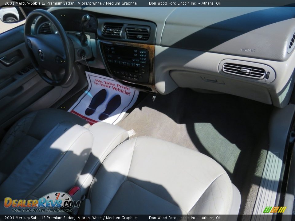 2001 Mercury Sable LS Premium Sedan Vibrant White / Medium Graphite Photo #22
